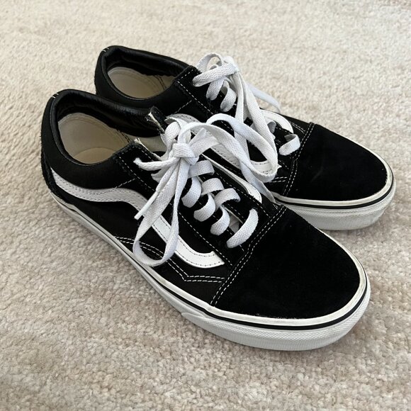 Vans Old Skool Black And White Low Top Sneakers Shoes 6.5 - Picture 4 of 9